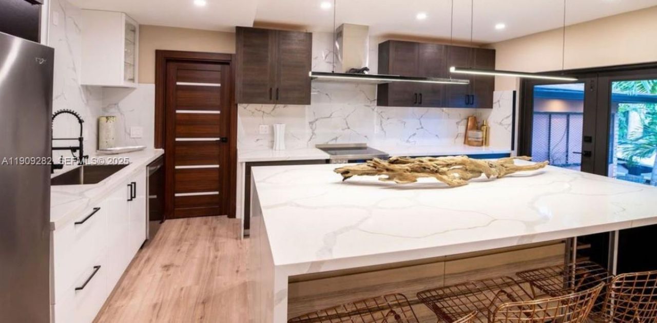 12330 Griffing Blvd, North Miami, FL 33161 Photo