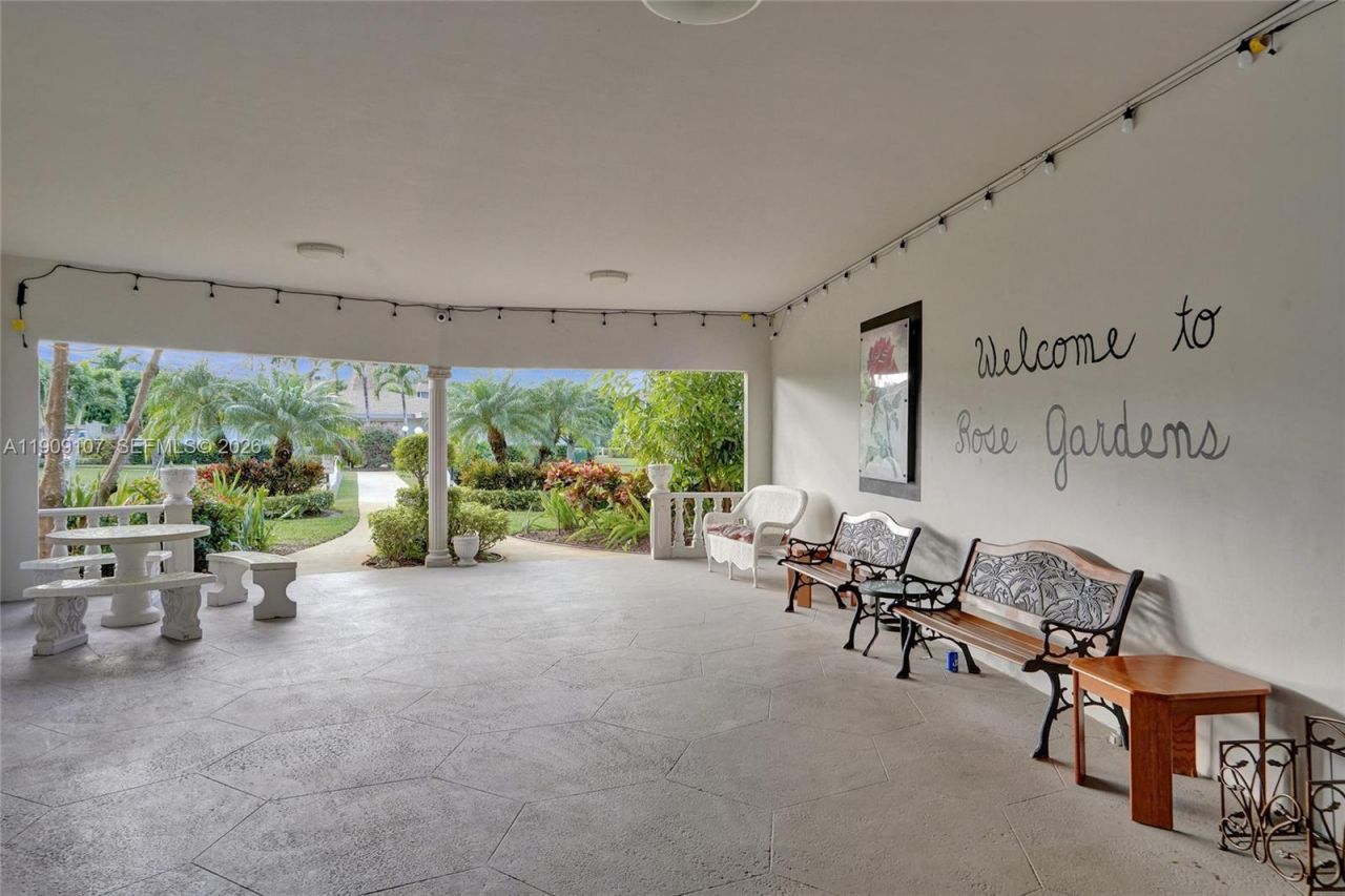 3501 NW 47th Ave, Unit 601, Lauderdale Lakes, FL 33319 Photo