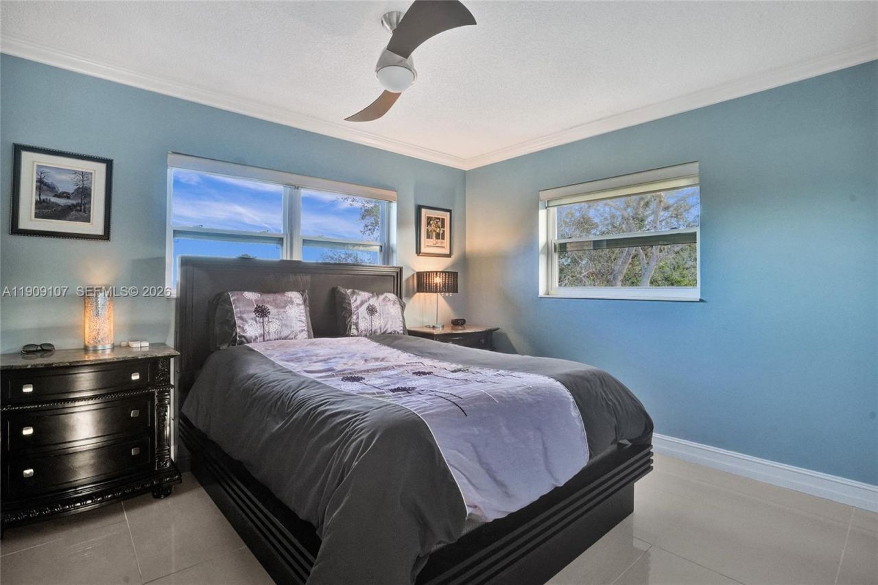 3501 NW 47th Ave, Unit 601, Lauderdale Lakes, FL 33319 Photo