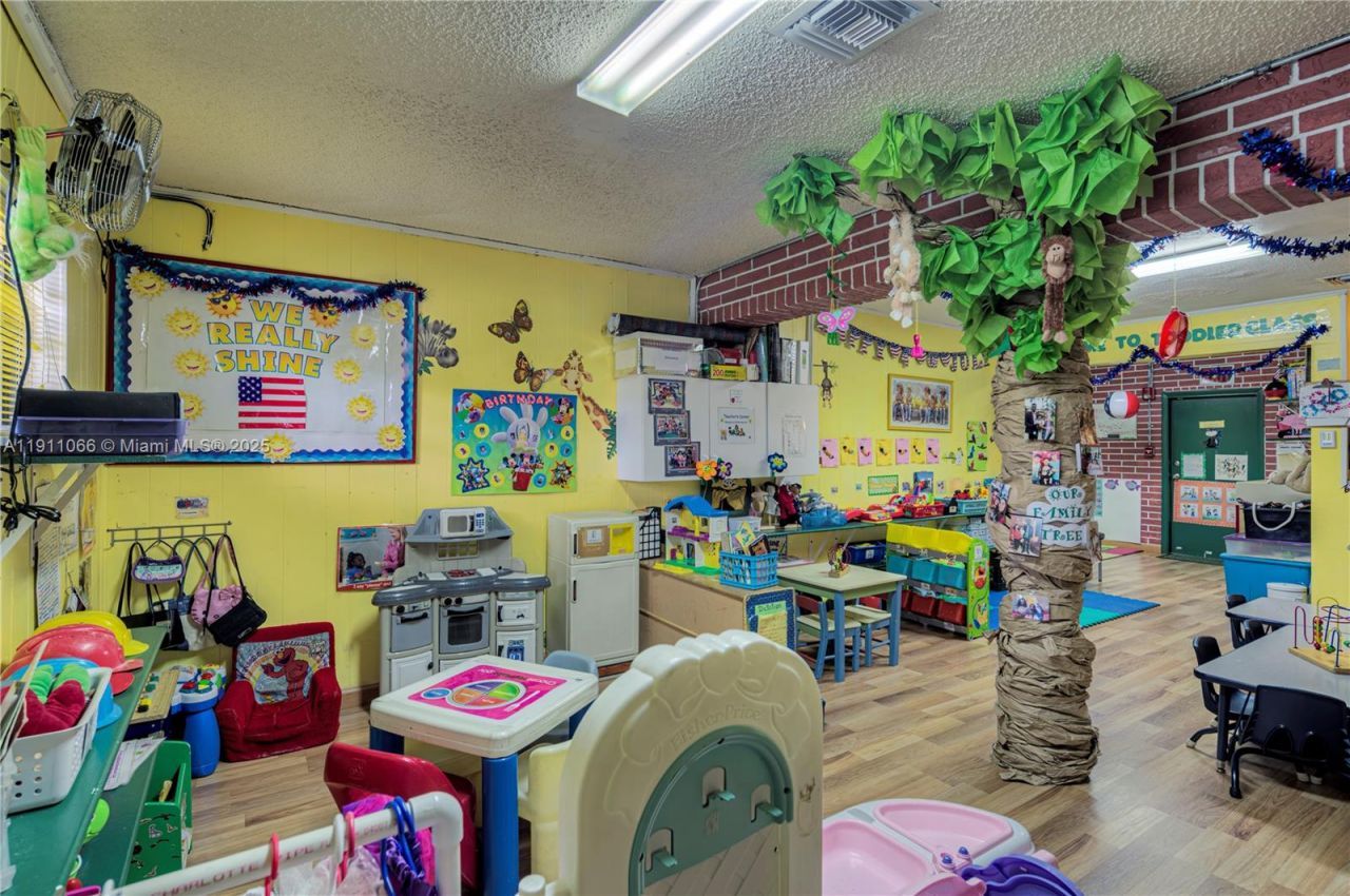 Please Call For Address, Hollywood, FL 33024 Photo