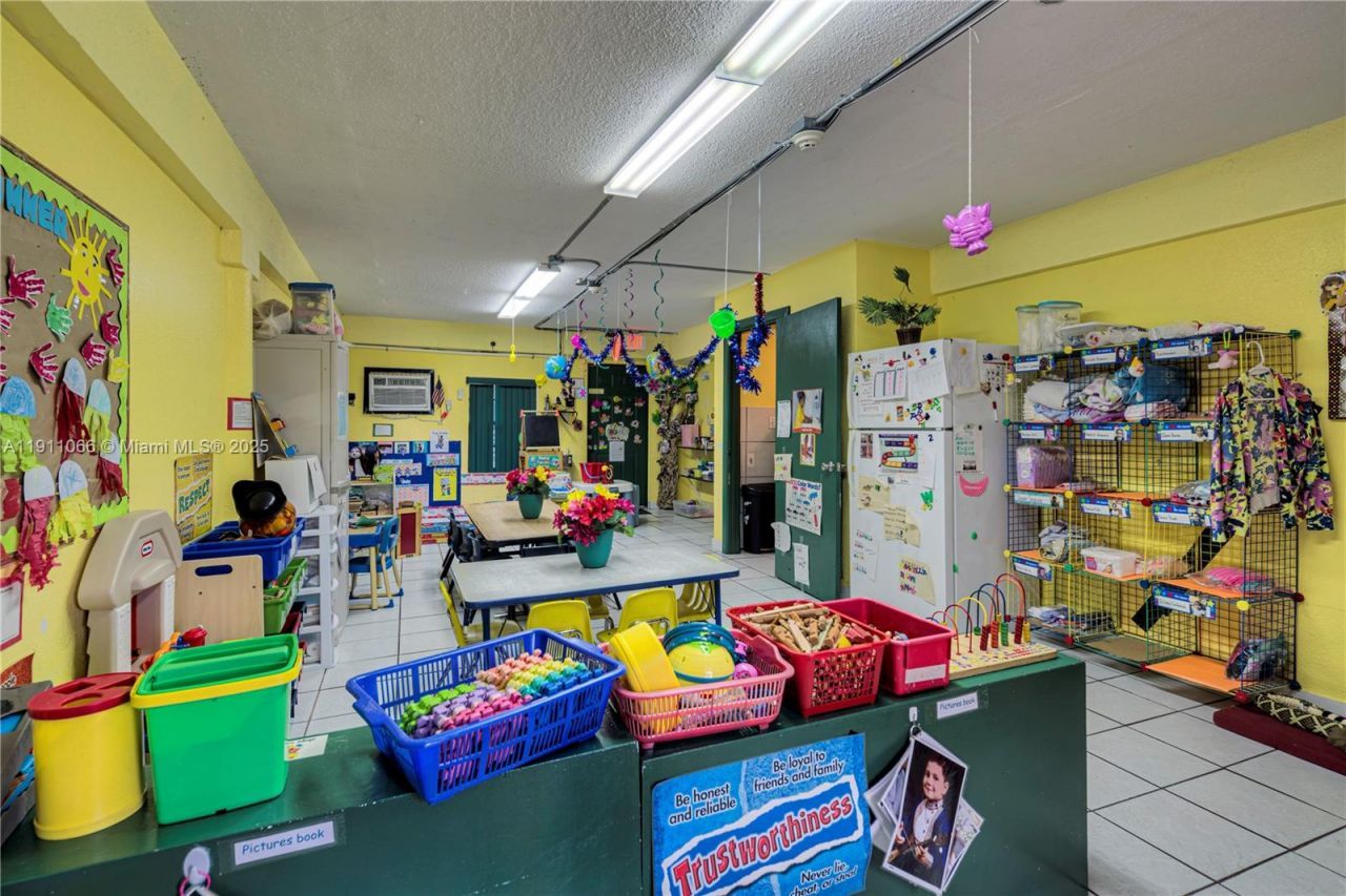 Please Call For Address, Hollywood, FL 33024 Photo
