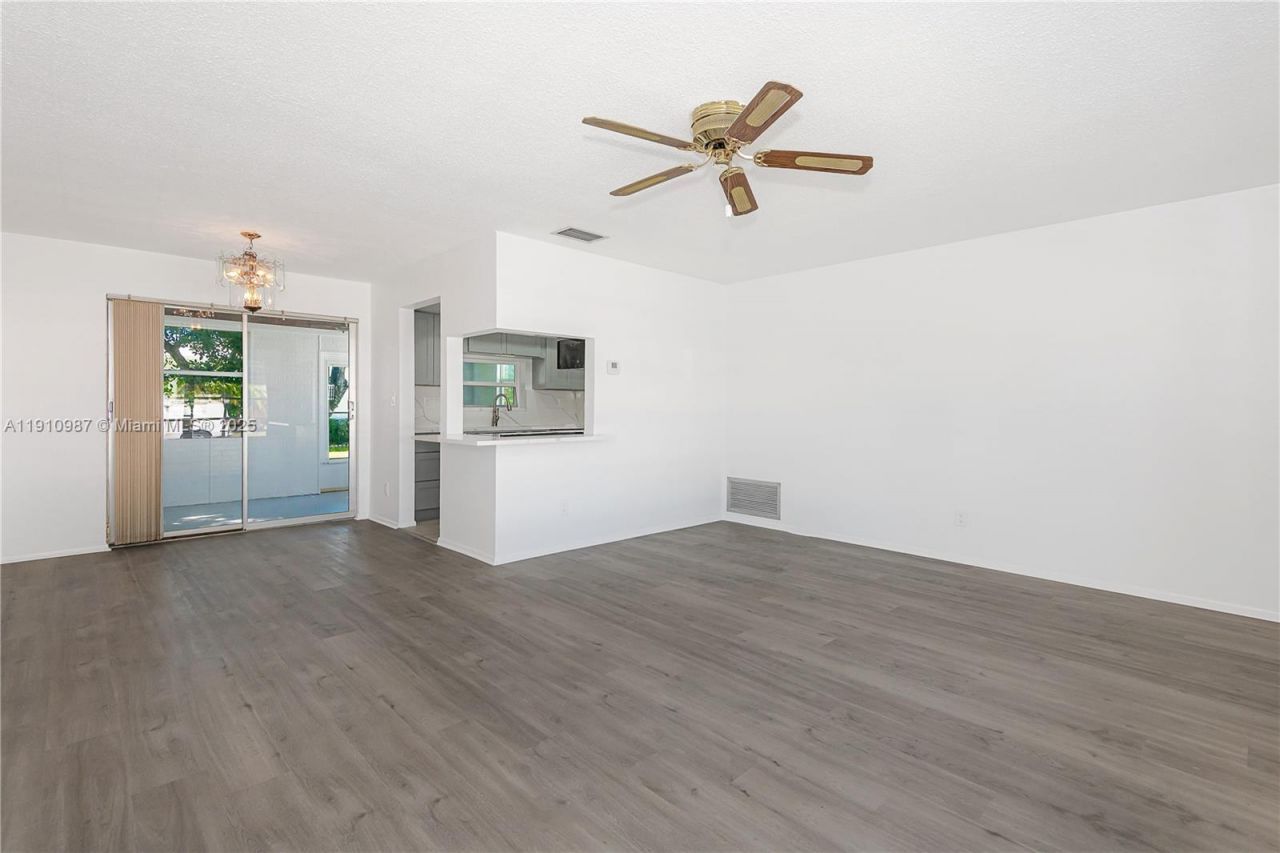 340 Leisure Blvd, Pompano Beach, FL 33064 Photo