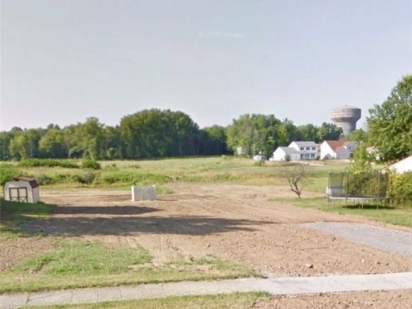 Indianola Road, Boardman, OH 44512