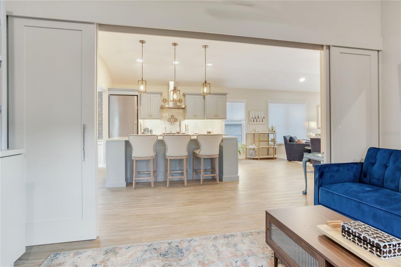 652 Ohio Place, Sarasota, FL 34236 Photo