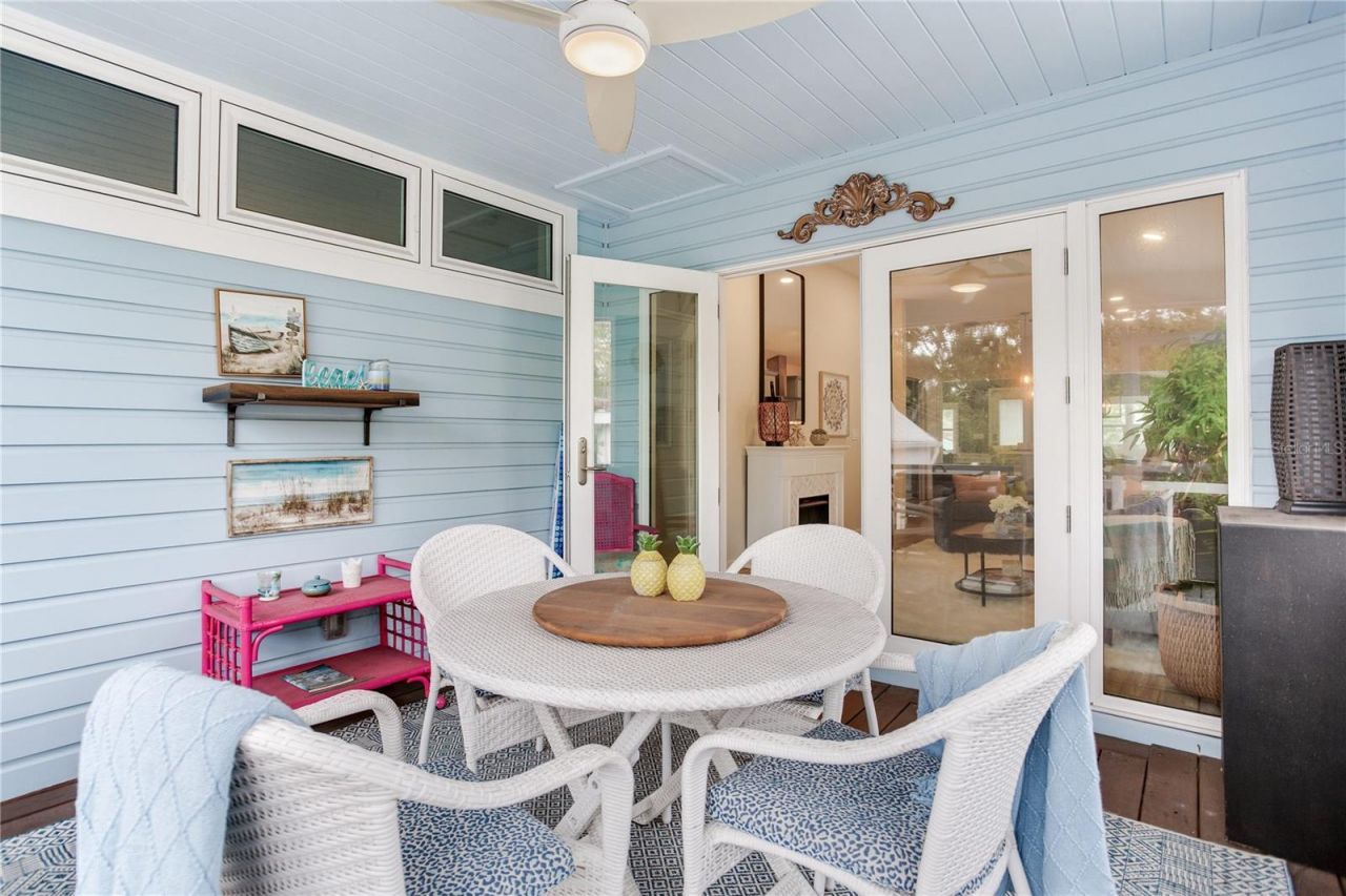 652 Ohio Place, Sarasota, FL 34236 Photo