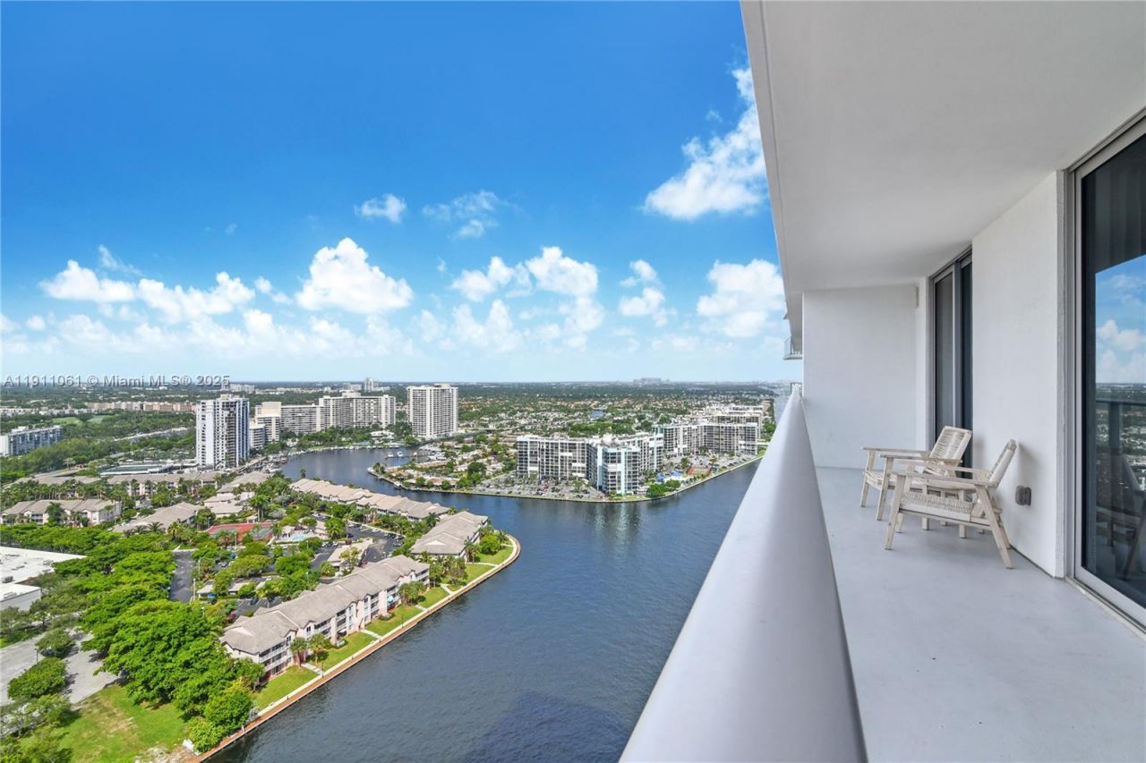 4010 S Ocean Dr, Unit R3206, Hollywood, FL 33019 Photo