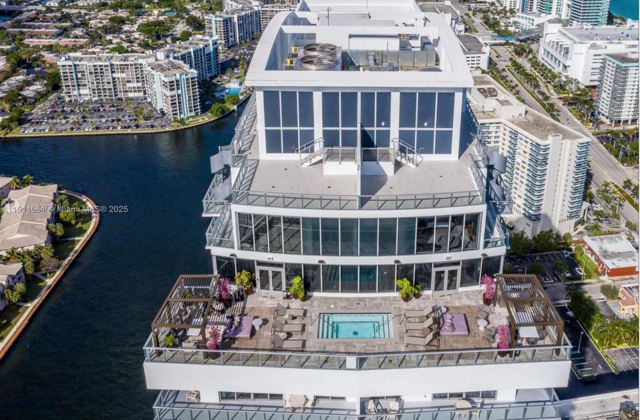 4010 S Ocean Dr, Unit R3206, Hollywood, FL 33019 Photo