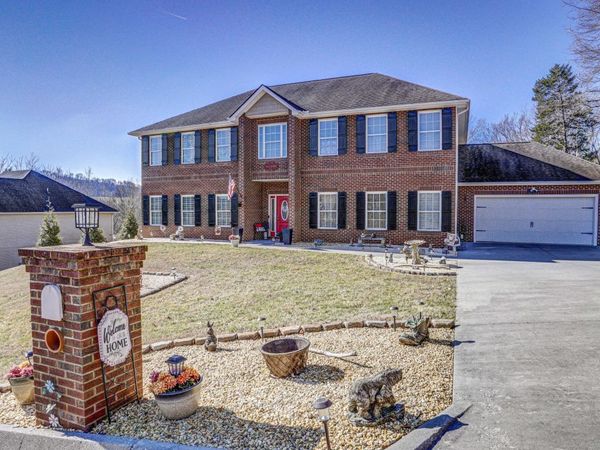 168 Warrior Falls Drive, Kingsport, TN 37664