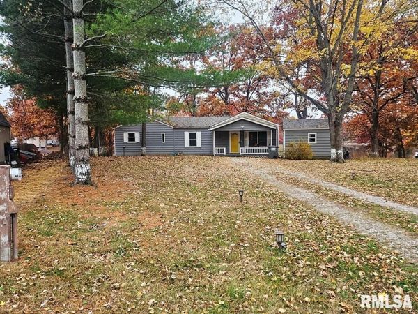 11130 Catatoga Drive, Plainview, IL 62685