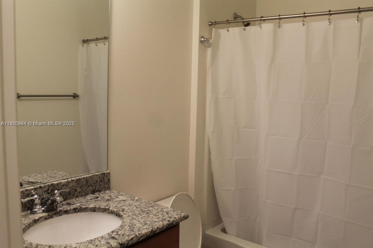 5838 NW Coosa Dr, Port Saint Lucie, FL 34986 Photo