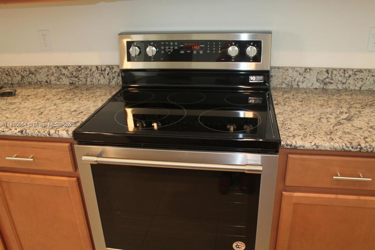 5838 NW Coosa Dr, Port Saint Lucie, FL 34986 Photo