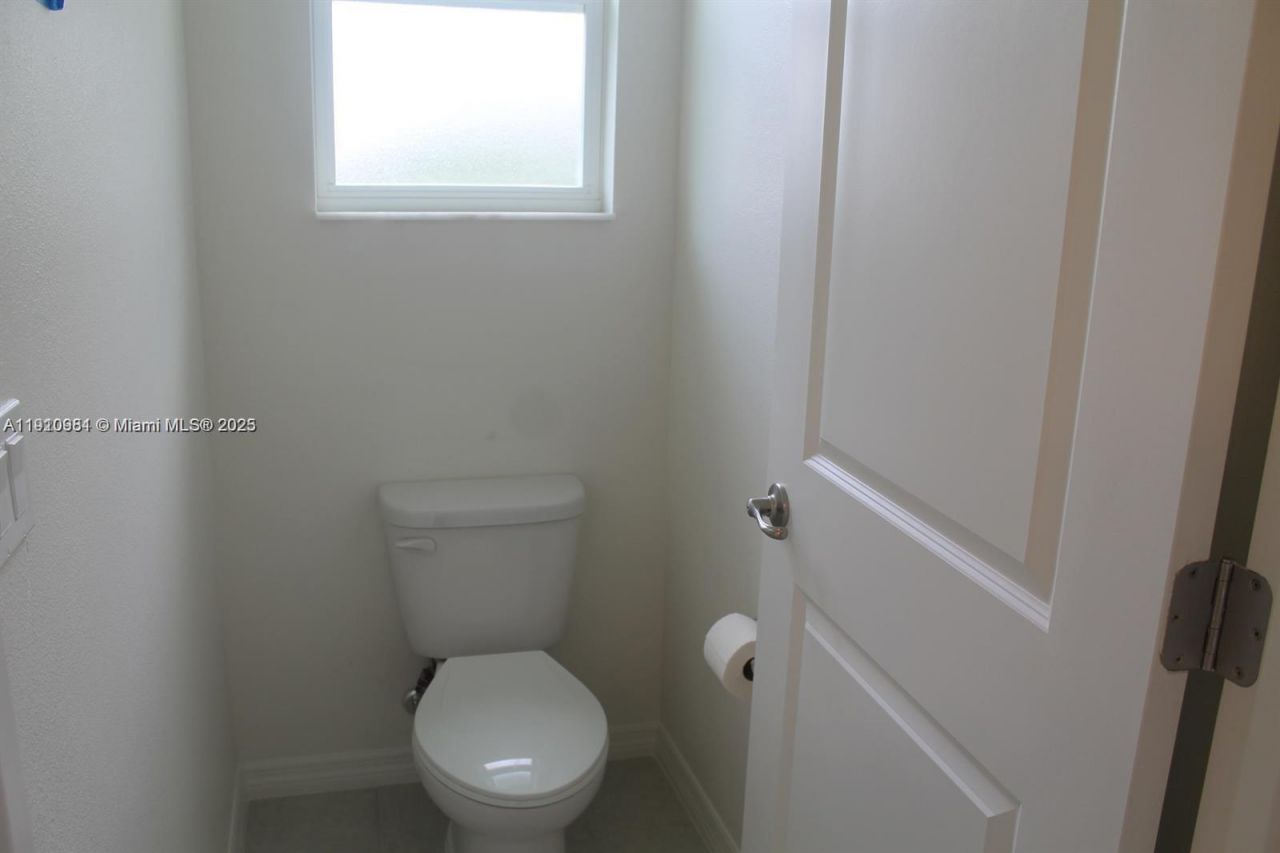 5838 NW Coosa Dr, Port Saint Lucie, FL 34986 Photo