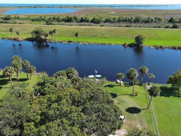 1025 ROBERTS LANE, MOORE HAVEN, FL 33471