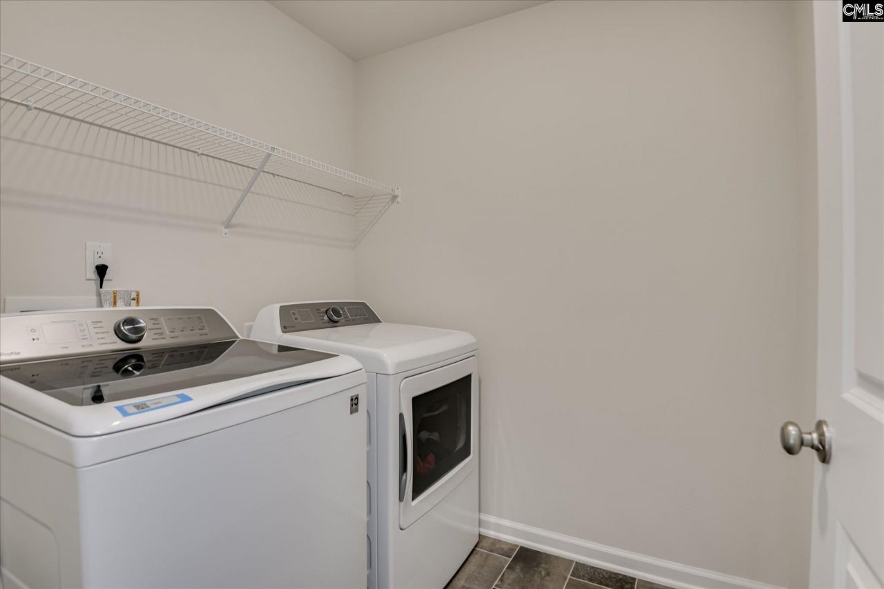 621 Rustic Cabin Lane Photo 13