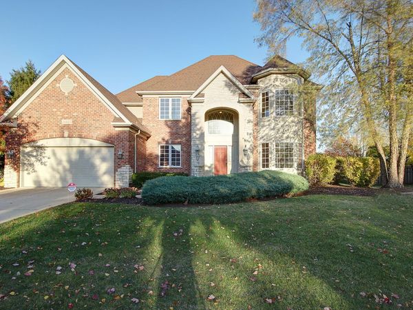 26025 Whispering Woods Circle, Plainfield, IL 60585