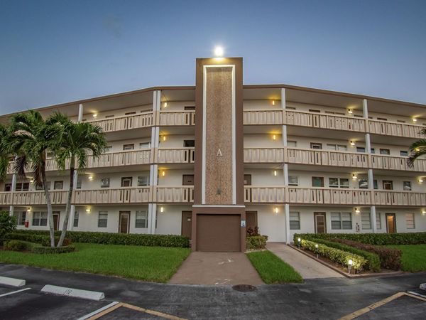 1006 Guildford A, Boca Raton, FL 33434