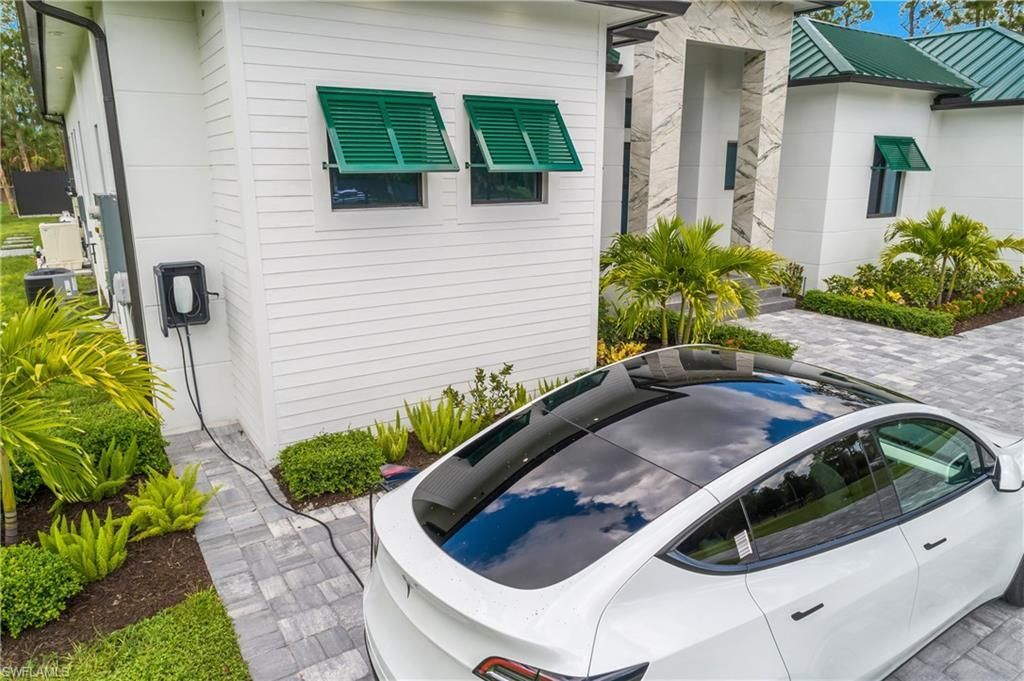 1347 23rd St Sw, Naples, FL 34117 Photo