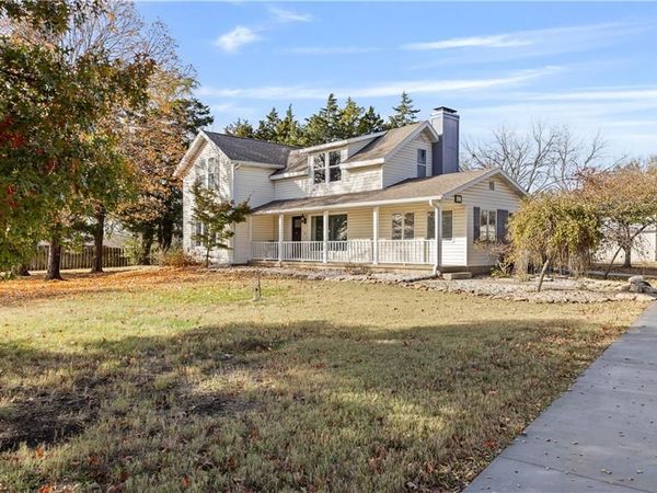 2139 Jayhawk Road, Fort Scott, KS 66701