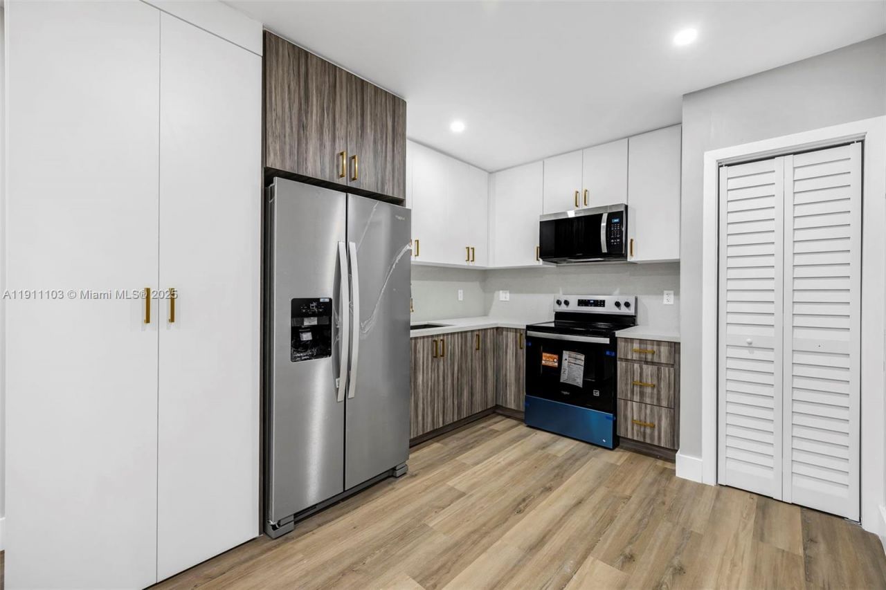 3481 SW 87th Ct, Miami, FL 33165 Photo