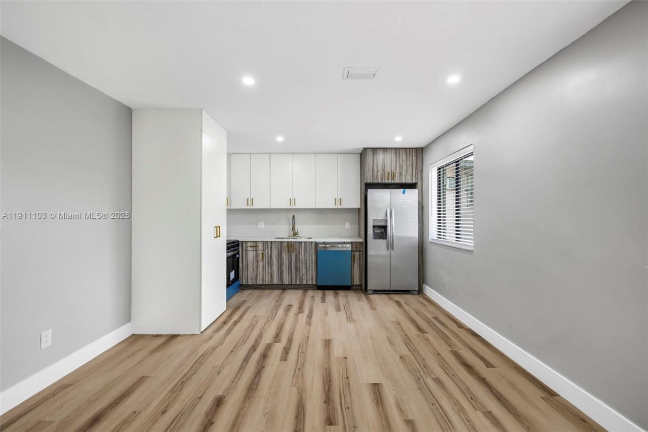 3481 SW 87th Ct, Miami, FL 33165 Photo