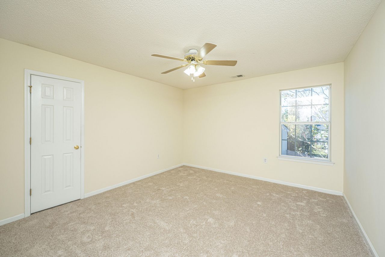 444 Jamestown Drive Photo 34