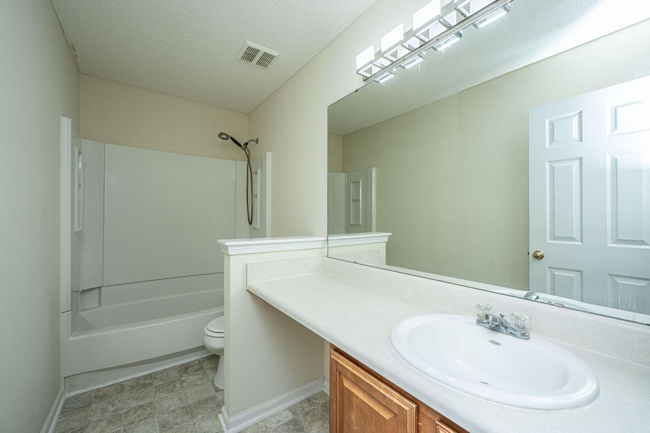 444 Jamestown Drive Photo 37