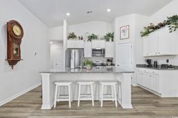 709 Eastridge Dr. photo 4