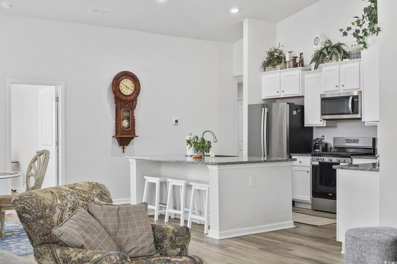 709 Eastridge Dr. Photo 5