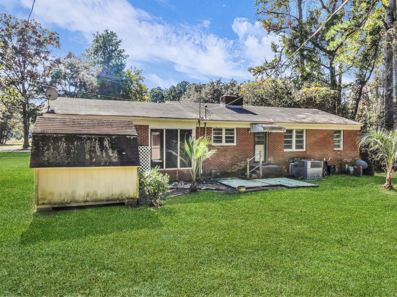 11575 Cottageville Highway Photo 7