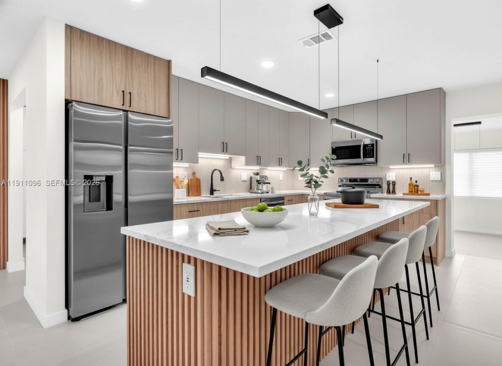 2120 NE 55th Ct, Fort Lauderdale, FL 33308 Photo