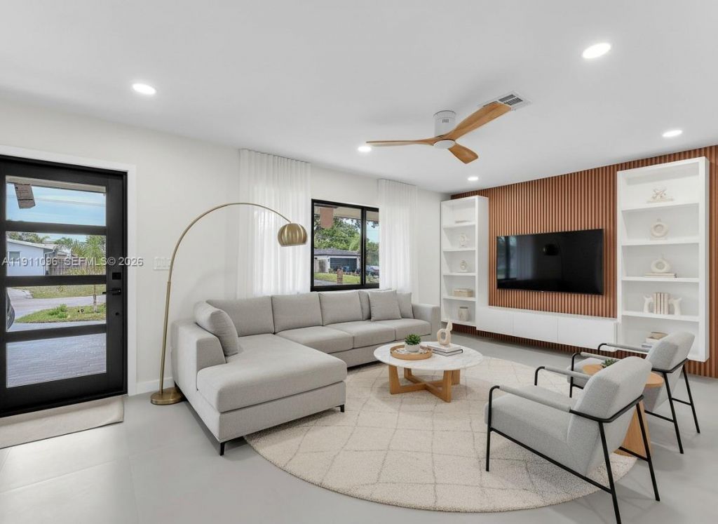 2120 NE 55th Ct, Fort Lauderdale, FL 33308 Photo