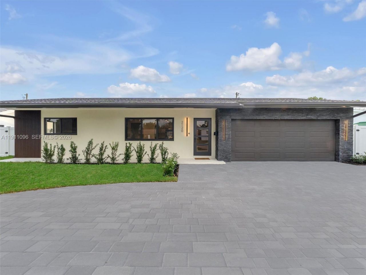 2120 NE 55th Ct, Fort Lauderdale, FL 33308 Photo