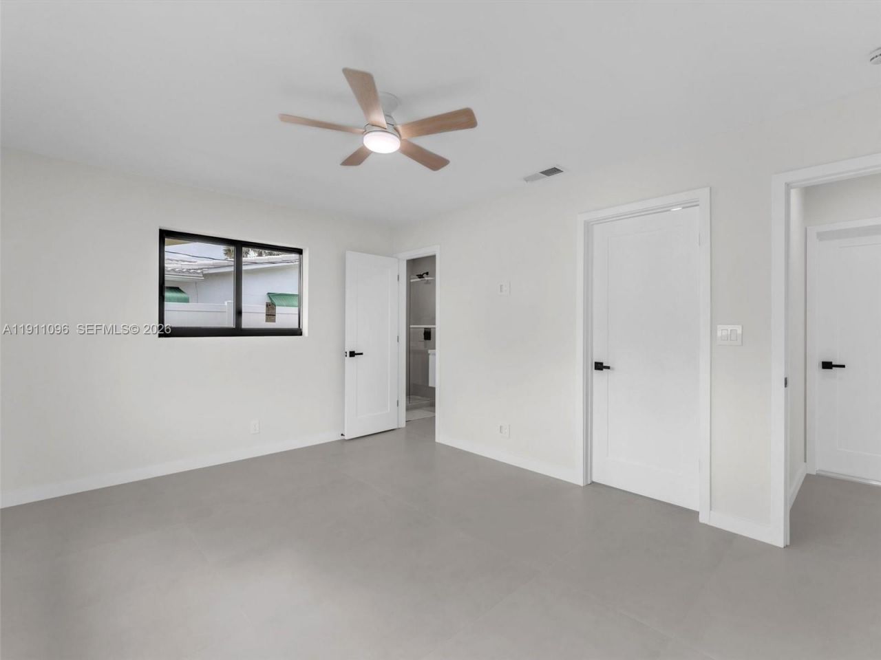 2120 NE 55th Ct, Fort Lauderdale, FL 33308 Photo