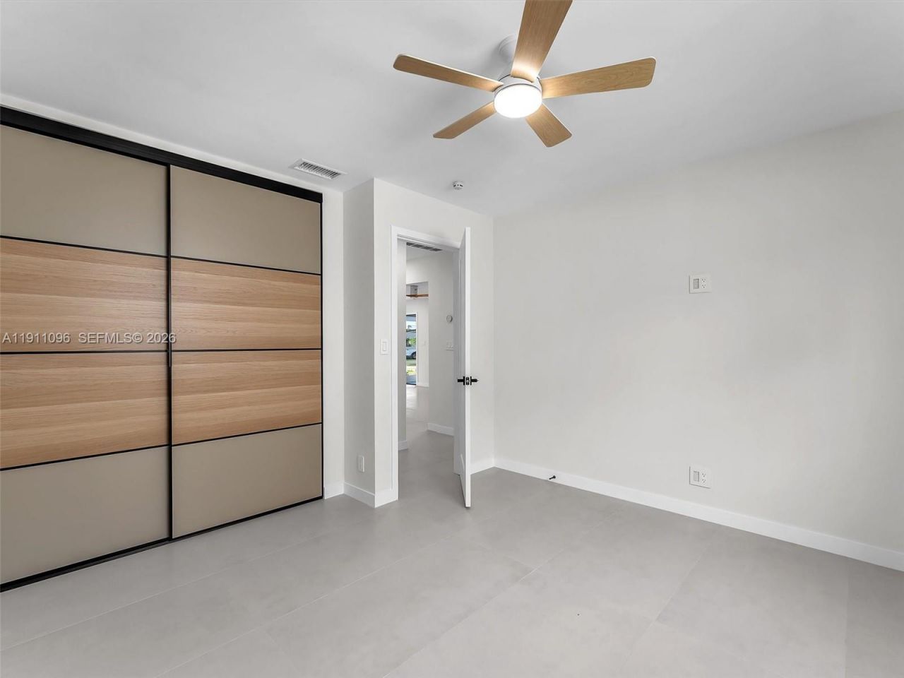 2120 NE 55th Ct, Fort Lauderdale, FL 33308 Photo