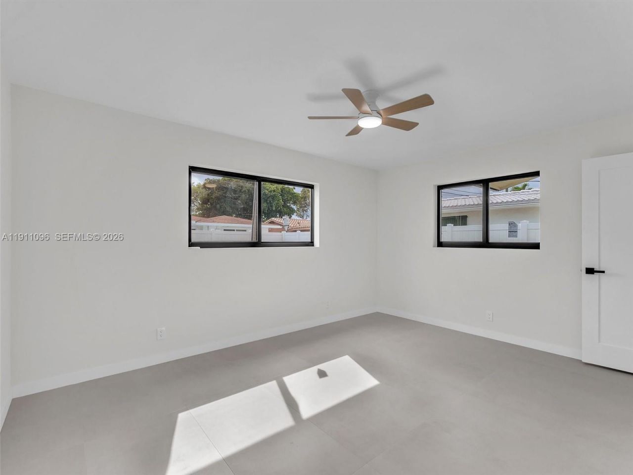 2120 NE 55th Ct, Fort Lauderdale, FL 33308 Photo