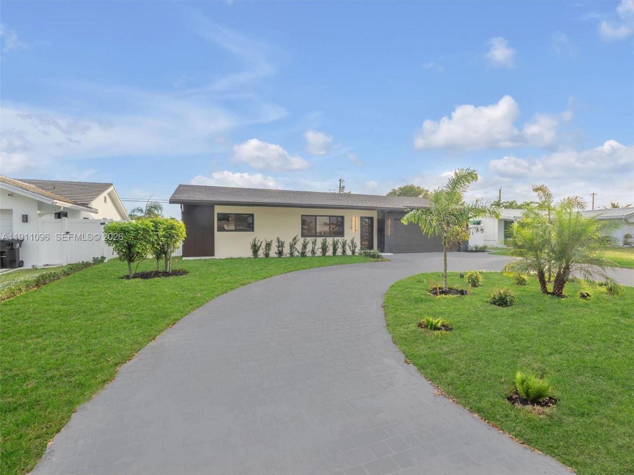 2120 NE 55th Ct, Fort Lauderdale, FL 33308 Photo