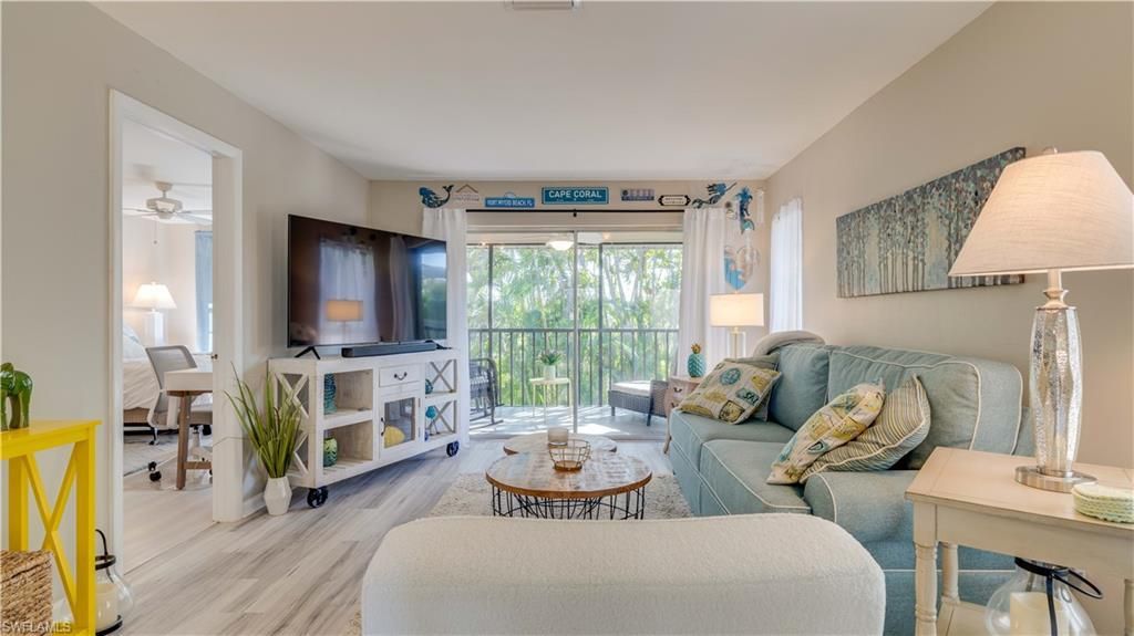 4217 SE 19th Ave, Unit 210, Cape Coral, FL 33904 Photo