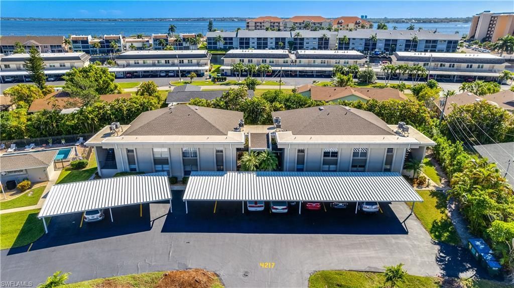 4217 SE 19th Ave, Unit 210, Cape Coral, FL 33904 Photo