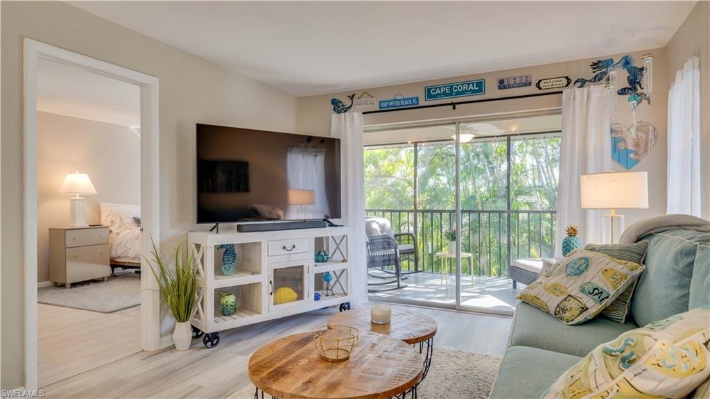 4217 SE 19th Ave, Unit 210, Cape Coral, FL 33904 Photo