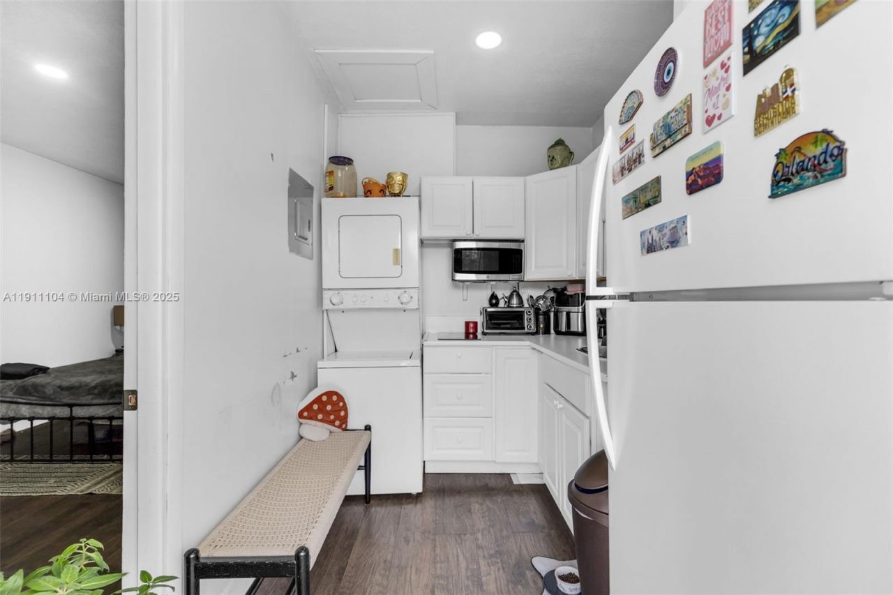 9630 SW 182nd St, Palmetto Bay, FL 33157 Photo