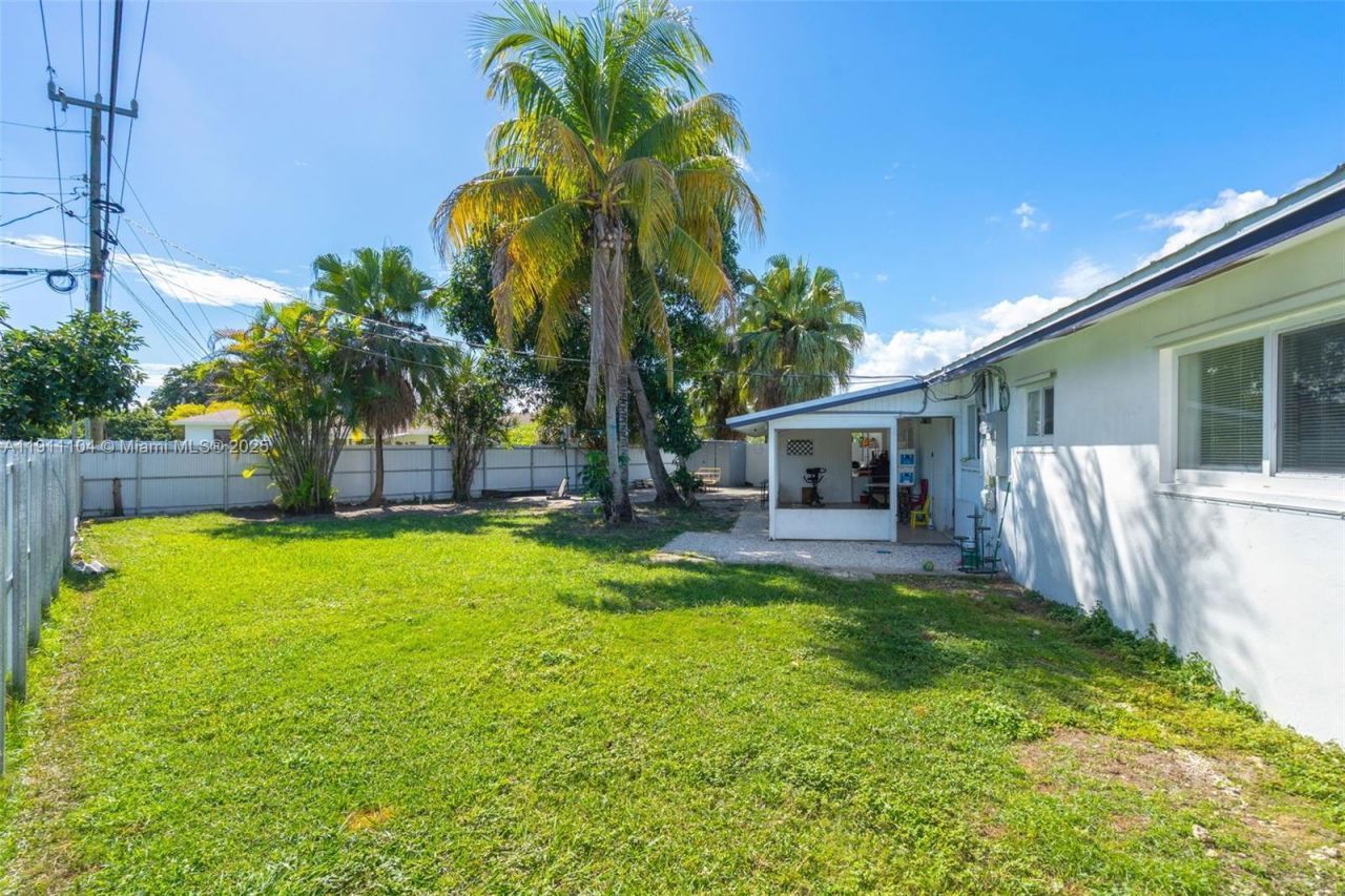 9630 SW 182nd St, Palmetto Bay, FL 33157 Photo