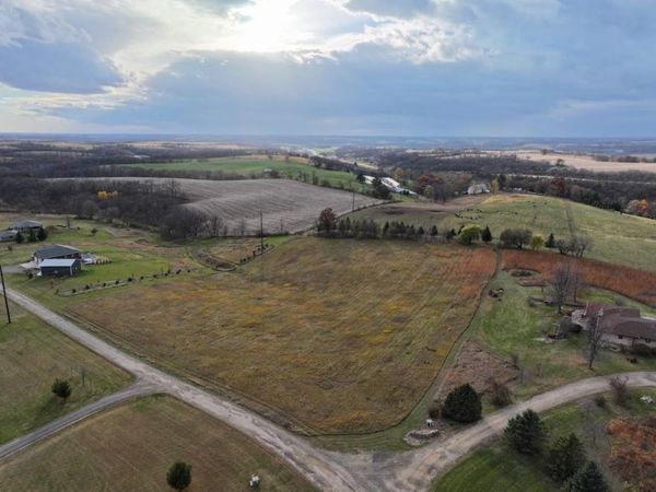5.04 M/L Acres State Road 39, Blanchardville, WI 53516