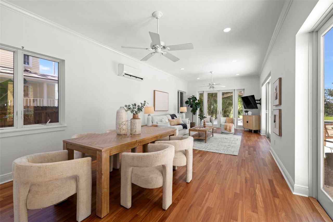 7240 Dr Martin Luther King Jr Street S, Saint Petersburg, FL 33705 Photo