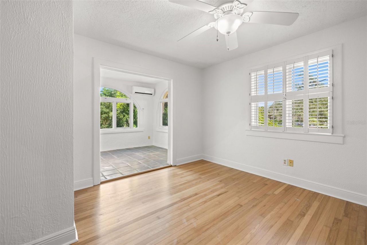 7240 Dr Martin Luther King Jr Street S, Saint Petersburg, FL 33705 Photo