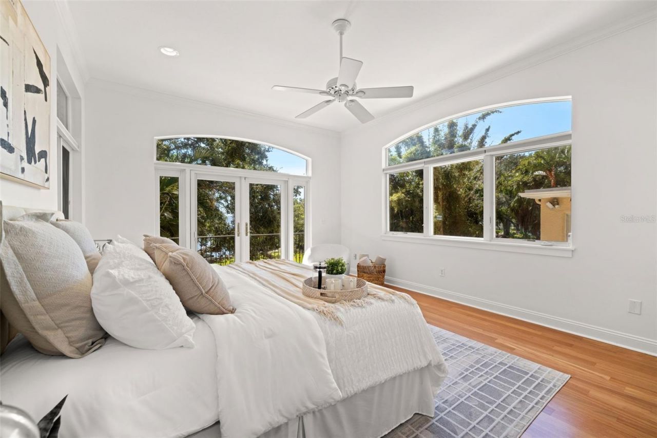 7240 Dr Martin Luther King Jr Street S, Saint Petersburg, FL 33705 Photo