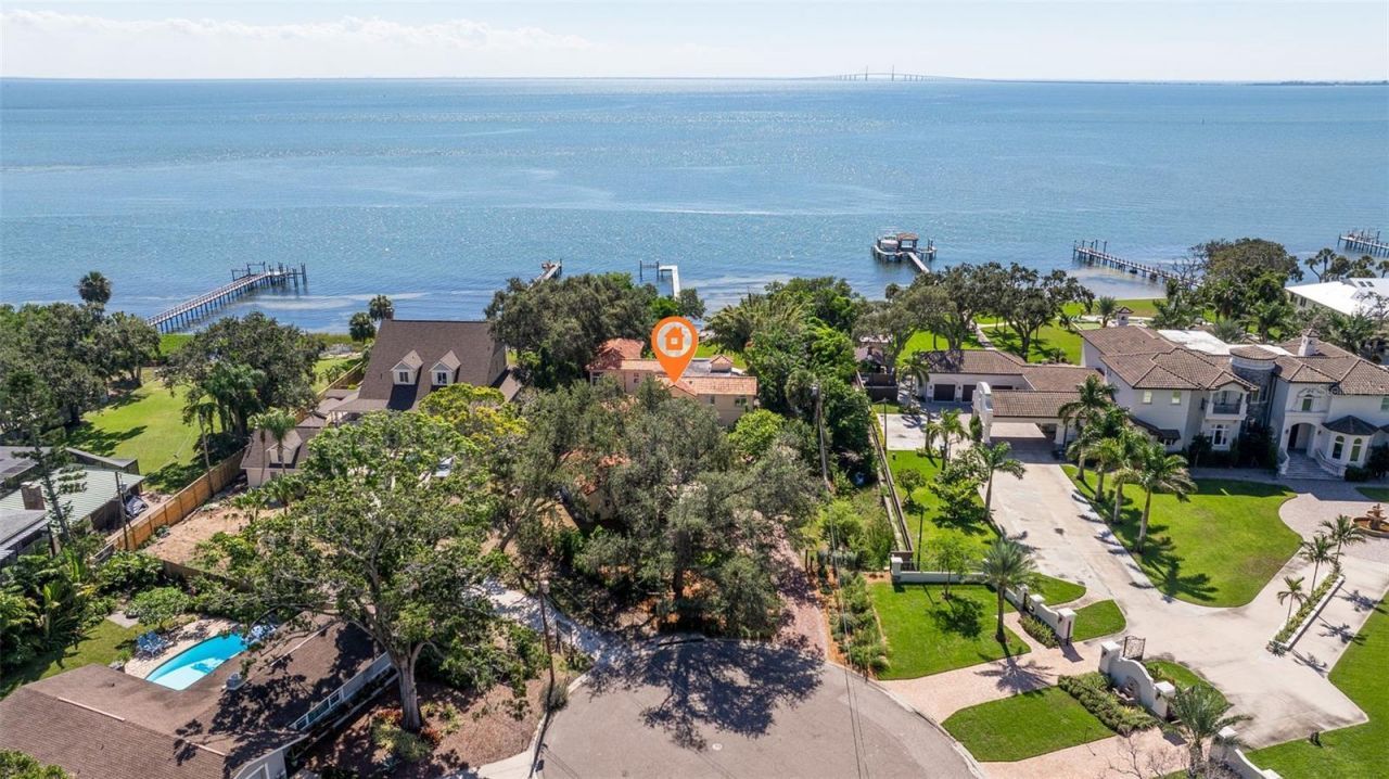 7240 Dr Martin Luther King Jr Street S, Saint Petersburg, FL 33705 Photo