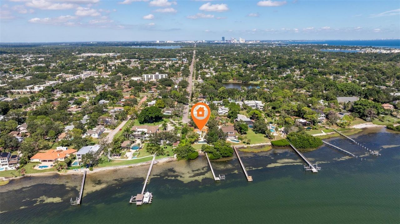 7240 Dr Martin Luther King Jr Street S, Saint Petersburg, FL 33705 Photo