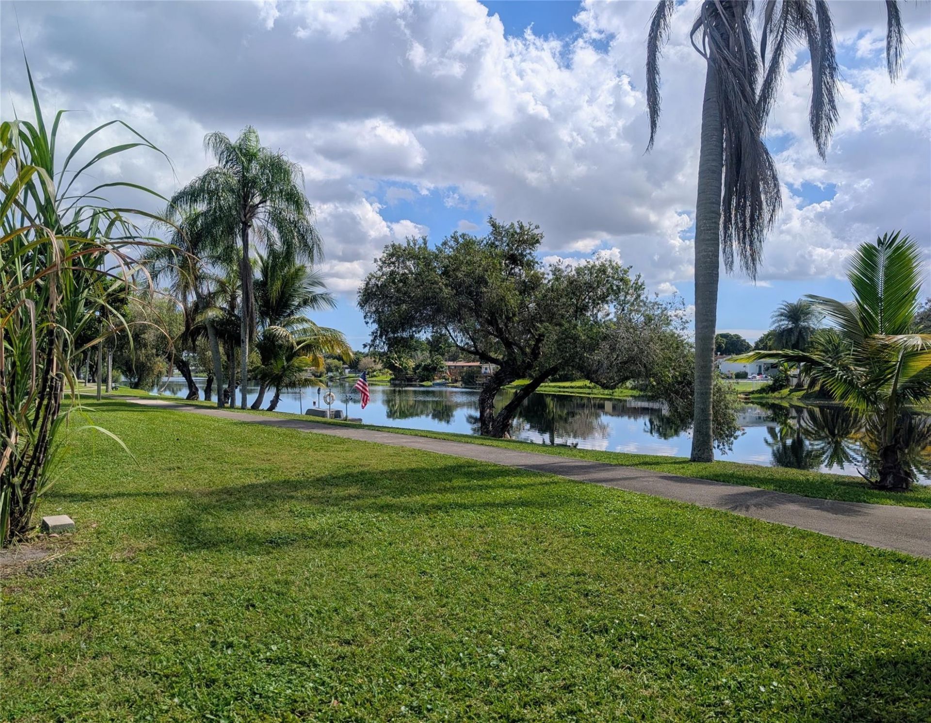 11180 Redwood, Pembroke Pines, FL 33026 Photo