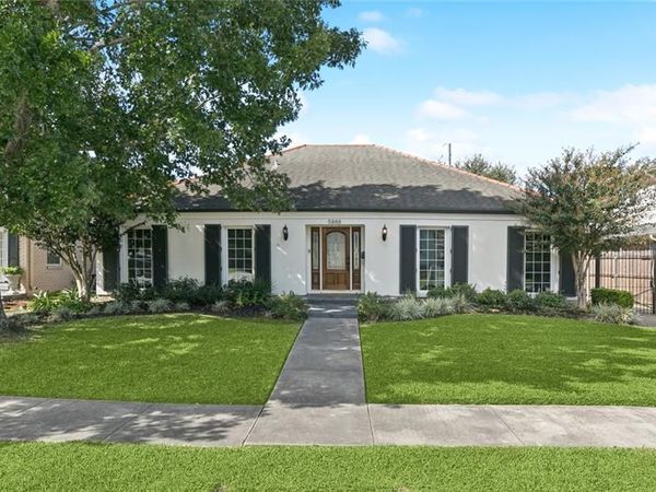 5888 SYLVIA Drive, New Orleans, LA 70124