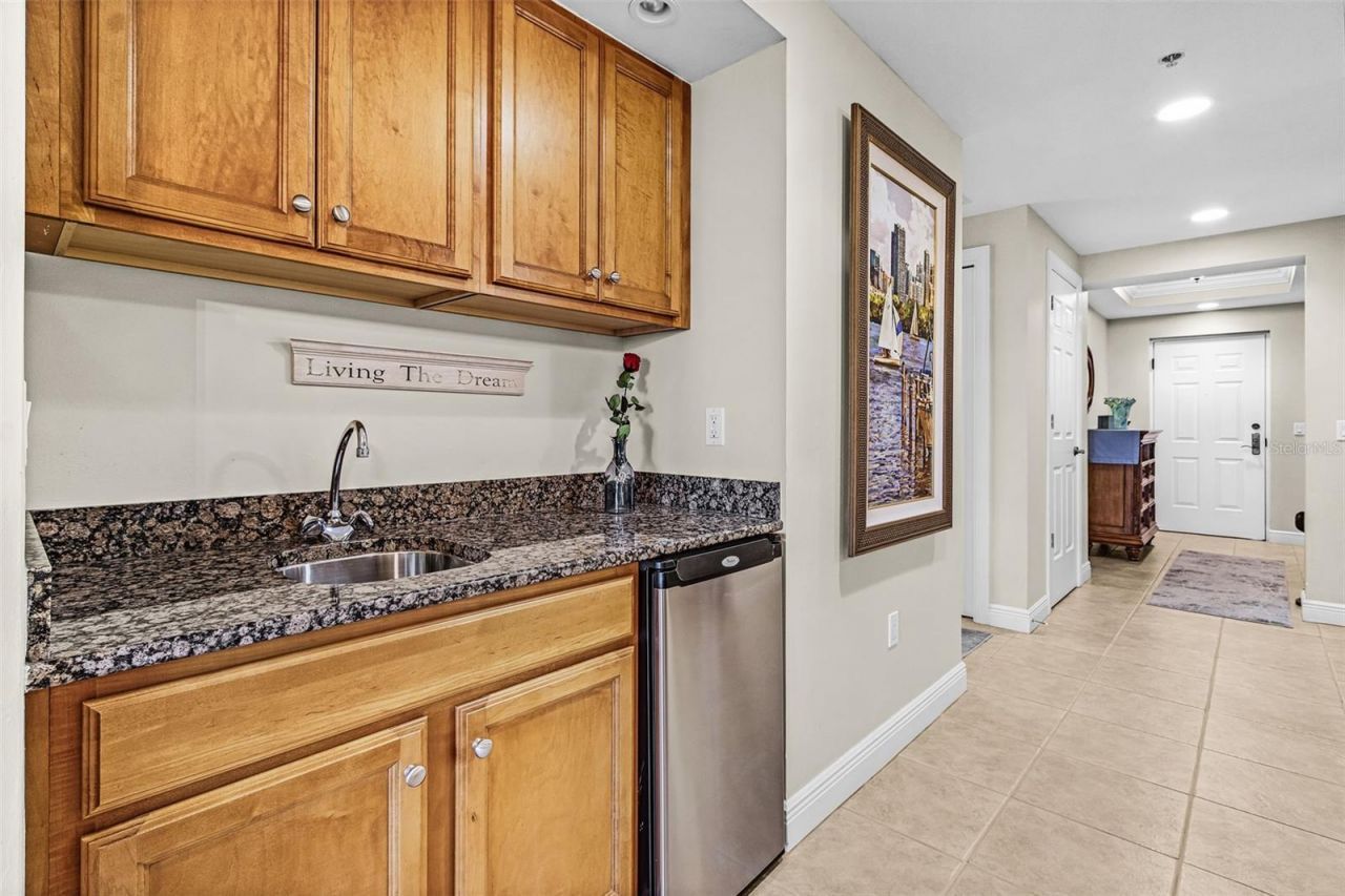 3329 Sunset Key Circle, Unit 203, Punta Gorda, FL 33955 Photo